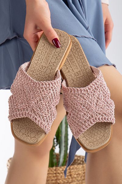 Slipcat Women's Braided Butterfly Patterned Straw Slippers