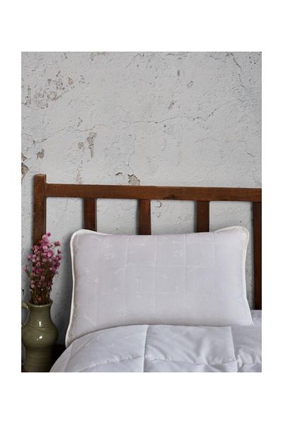 Cotton Box Bamboo Pillow 50 x 70 cm