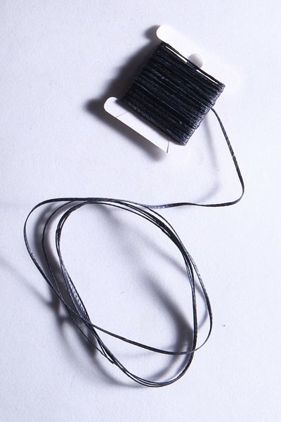 Eskişehir hobi sanat Μαύρο 3 μέτρα 0,6 mm κερωμένο σχοινί (κολιέ κοσμήματα σχεδίασης βραχιόλι βολικό δερμάτινο νήμα ραπτικής)