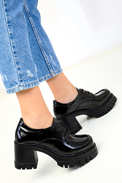 SOHO Black Patent Leather Women's Casual Shoes 18598