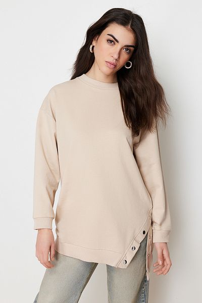 Trendyol Modest Pletená mikina s detailem kamínkového cvočku TCTSS24TW00003