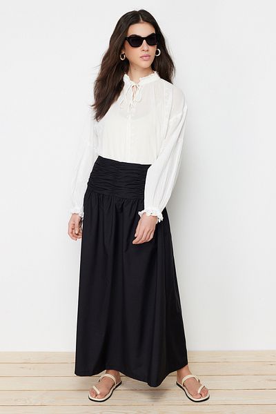 Trendyol Modest Fekete magas derekú ráncolt szőtt hosszú szoknya TCTSS24EE00001