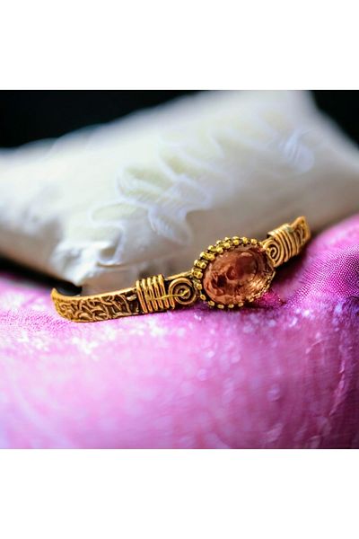 kapris concept Antiallergic pure copper bracelet with zultanite stone