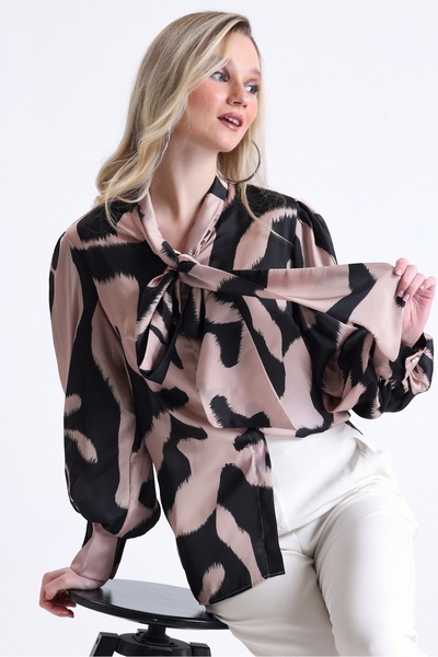 MD trend Kadın Yakası Bağlamalı Desenli Balon Kollu Omuz Büzgü Detaylı Oversize Saten Gömlek