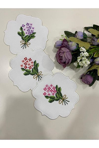 İNCİ ÇEYİZ 3 Pieces Canvas Flower Bouquet Patterned Embroidered Coffee Side Cocktail Napkin & Coasters