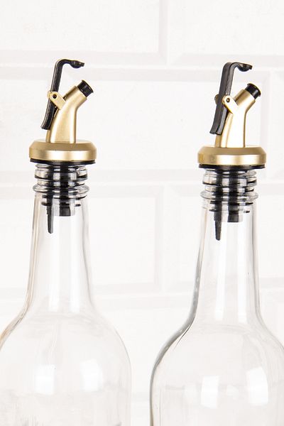 DNS HOME Set of 2 Glass Oil Pots with Wooden Stand Olive Oil Sunflower Oil Bottle Lock Cap Oil Pot Oil Pot 750 ml