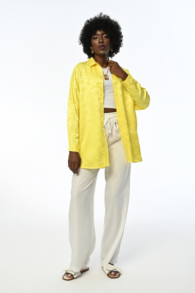 Orfeo Negro KADIN OVERSIZE KALIP SARI JAKARLI ÇİÇEK DESENLİ GÖMLEK