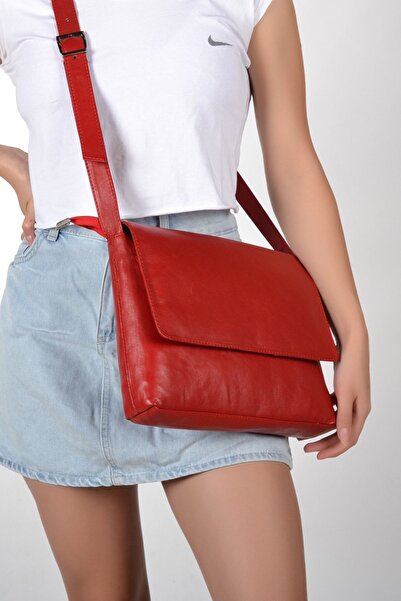 Meka Deri Kadın Kırmızı Çanta