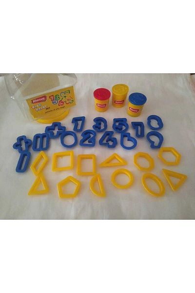 HEROES House Boxed Number Molds and Play Dough