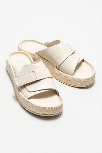 Elle Shoes Beige Leather Women's Sports Slippers