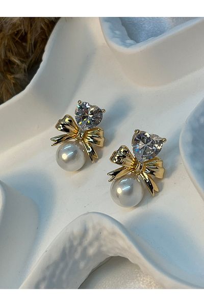 Yıldız Accessory Pearl Detailed Heart Cut Zircon Stone Bow Tie Steel Earrings