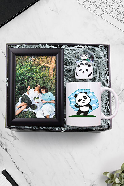 Trendmiya Beyaz Kupa & Siyah Çerçeve & Işıklı Pandalı Kar Küresi Hediye Seti