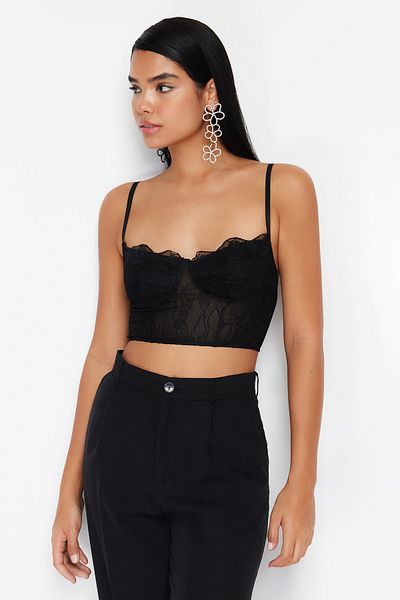 Trendyol Collection Knitted Black Crop Bustier - Detailní korzet, TPRSS24BS00007
