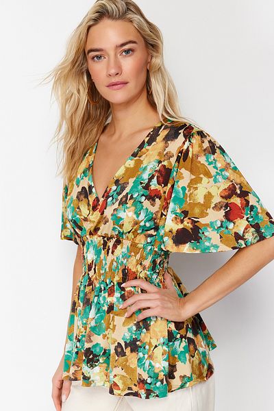 Trendyol Collection Multi Color Printed Gipeli Regular/Regular Fit Double Breasted Short Sleeve Stretch Knitted Blouse TWOSS24BZ00398