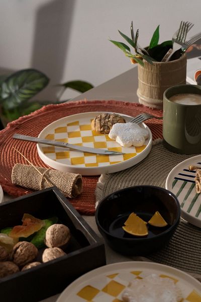 Kevin Seramik Hand Made 6 Piece Modern Patterned Cake Plate Set