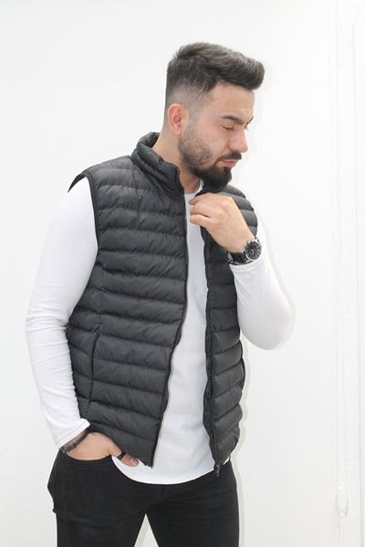 wamoss Men's Black Puffer Vest F400