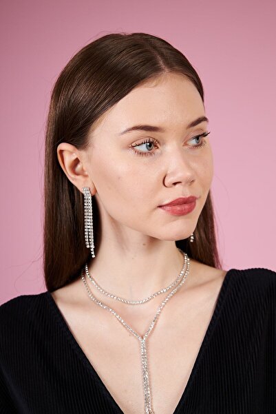 irva collection Kadın Taşlı Sallantılı Uzun Su Yolu Gümüş Renk Abiye Küpe