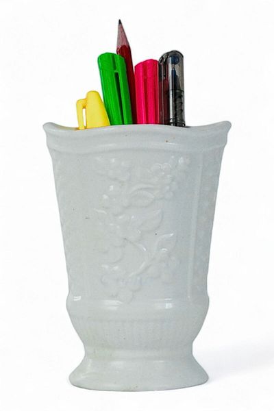 Evene Pen Holder White Color Desk Pen Holder Organizer Pen Holder Model 9