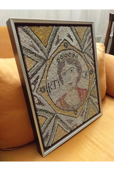 KYBELE SANAT Mozaik Tablo Antik Kraliçe 2 Doğal Taş