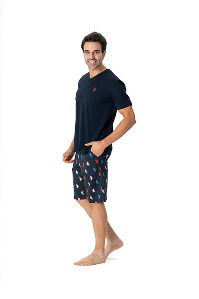 U.S. Polo Assn. يو اس بولو اسنطقم شورت رجالي باللون الأزرق الداكن برقبة على شكل حرف V