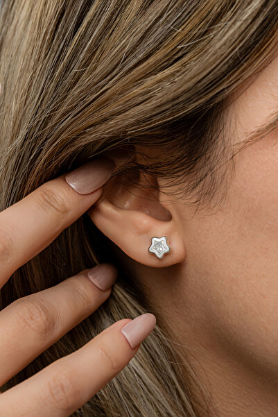 Nereze 925 Ayar Gümüş Rodyum Kaplama Beyaz Taşlı Yıldız Küpe