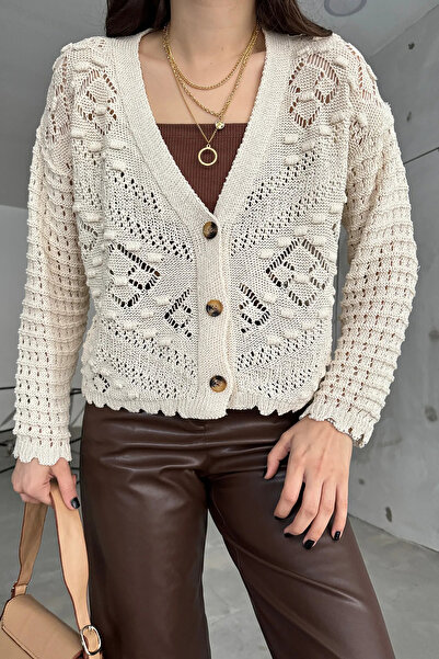 alita butik Kadın Krem Ponpon Detaylı Ajurlu Triko Hırka