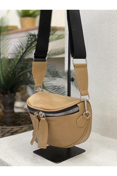 Jacquline IM357-5 ZIPPER DETAILED LEATHER CROSSBODY BAG WOMEN