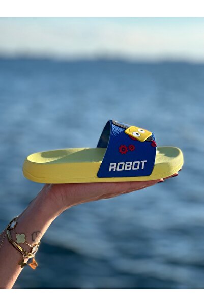 Bold Boutique Robot Patterned Children's Slippers - Non-Slip Sole, for Beach and Bathroom