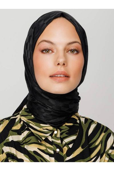 VALOR Qoza pattern silky jacquard shawl