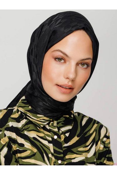 VALOR Qoza pattern silky jacquard shawl