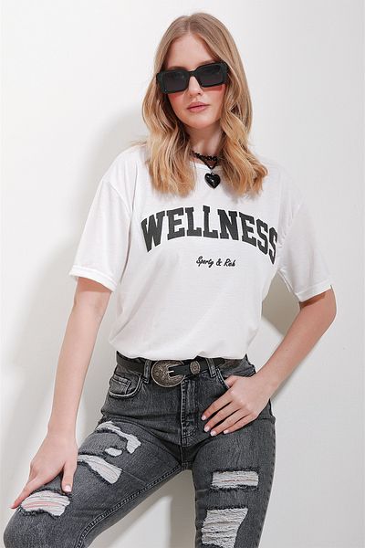 Trend Alaçatı Stili Women's Black Crew Neck Printed Oversize Cotton T-Shirt ALC-X11588