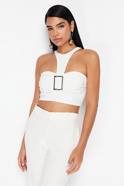 Trendyol Collection White Knitted Crop Bustier – svatební doplněk, TPRSS23BS00088