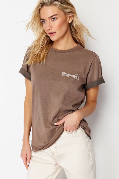 Trendyol Collection Καφέ Faded Effect Printed Basic Knitted T-shirt TWOSS24TS00038