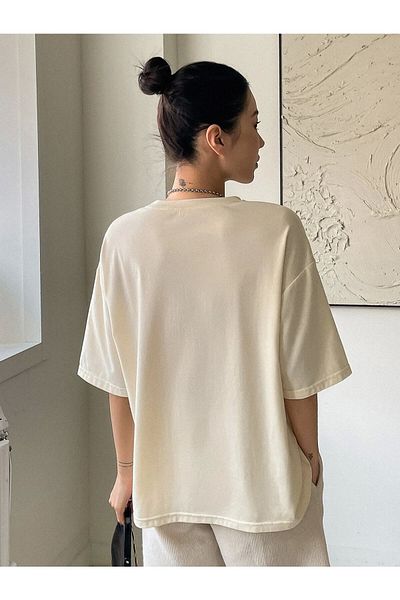 AFROGİYİM Dámské béžové oversize tričko Balance s potiskem
