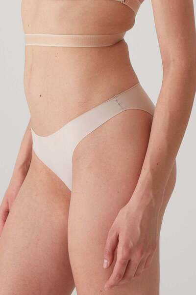 Pierre Cardin 3'lü Ekonomik Paket Siyah-Beyaz-Ten 2903 Lazer Kesim İz Yapmayan Micro Klasik Külot (Pamuklu Ağ)