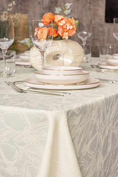 Cotton Box Jacquard Carefree Tablecloth Lavinia Cream 155x220