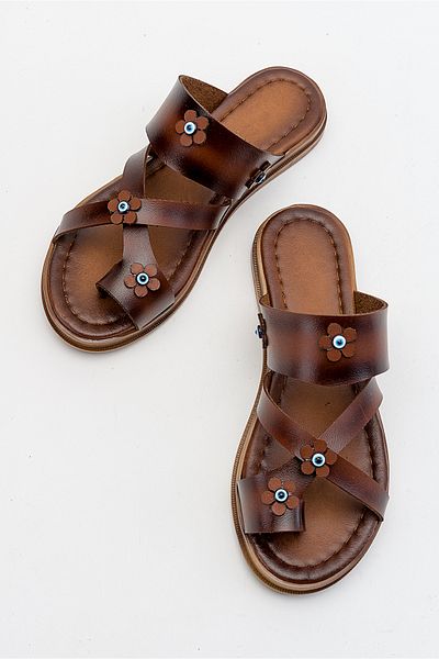 Lively Stylish Δερμάτινες παντόφλες Sally με λεπτομέρειες