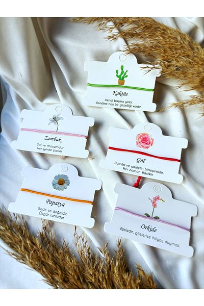 Atölye Merdiven Set of 5 Rope Friend Bracelets with Flower Theme