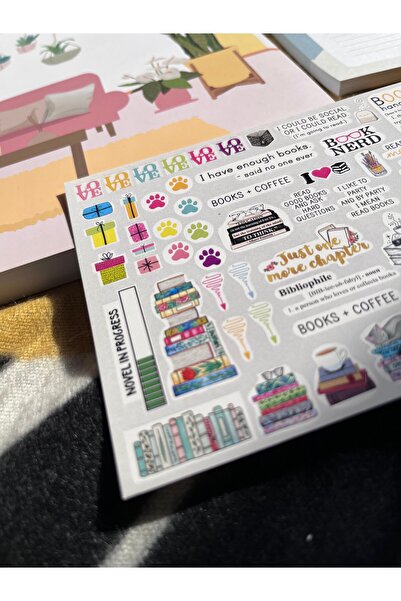 LaTua Design Book Agenda Book Nerd Latua