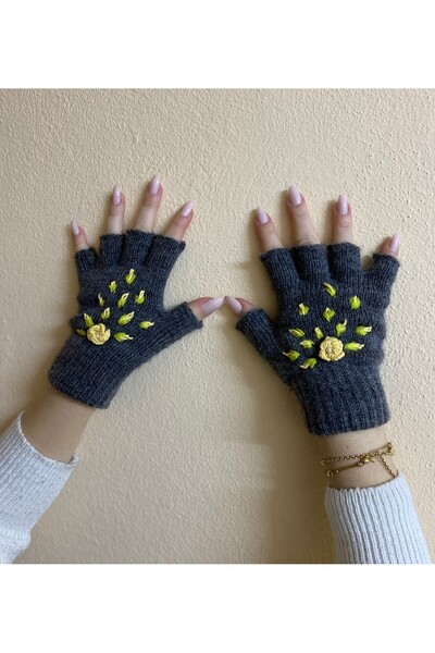 sema aksesuar Handmade Flower Embroidered Gray Gloves with Cut Fingers - Fingerless Gloves - Gift Valentine's Day