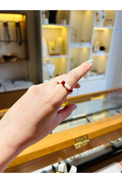 Luna خاتم مرن من الحجر الطبيعي المرجاني واللؤلؤ