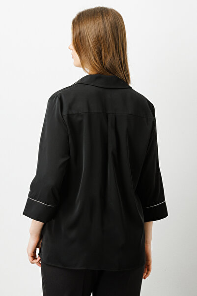 Ekol Mi Collar Capri Sleeve Glitter Piping Blouse