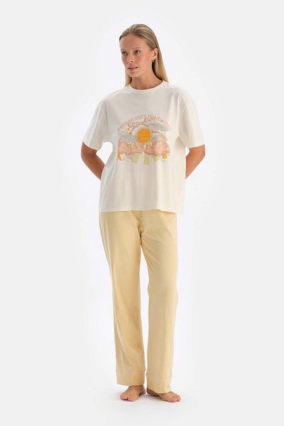 Dagi White Printed Broken T-Shirt and Trousers Pajamas Set