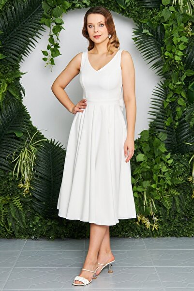 Bidoluelbise Kadın Sırtı Fiyonklu Süs Düğmeli V Yaka Pileli Midi Kloş Beyaz Abiye Elbise