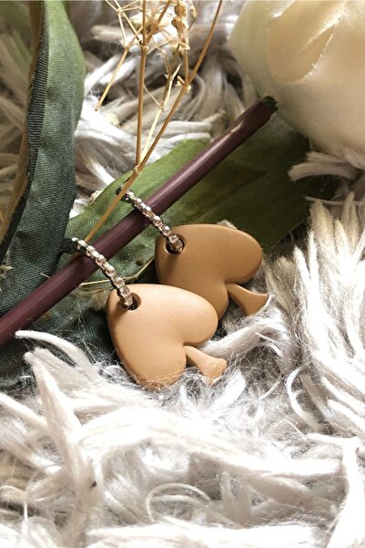 Leerybee Matte Milk Coffee Color Antiallergic Spade Earrings