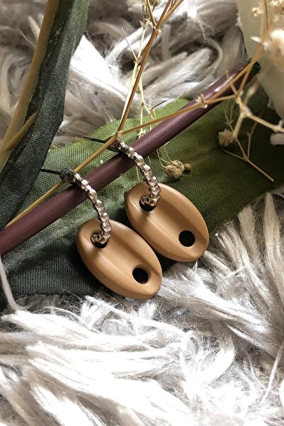 Leerybee Matte Milk Coffee Color Antiallergic Spade Earrings