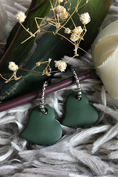 Leerybee Matte Khaki Color Antiallergic Heart Earrings