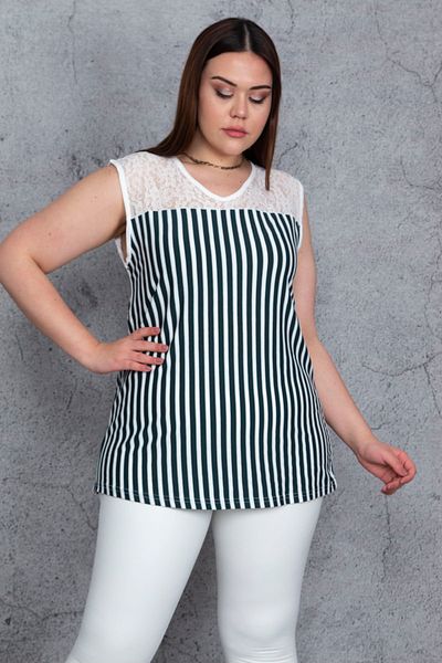 Şans Große Damen-Bluse mit grüner Robe und Spitze, gestreift, 65n25567