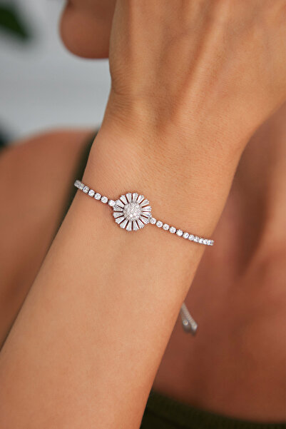 Lina Tia Kadın Paradiso Model Papatya Figür Çelik Gümüş Kaplama Zirkon Taşlı ...