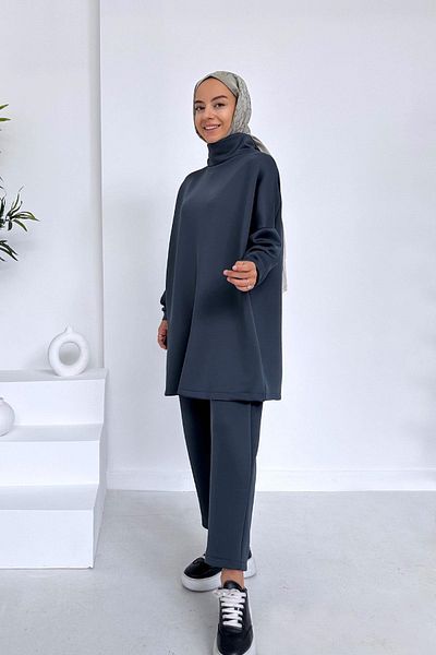 Ka Hijab طقم حجاب سكوبا أساسي بياقة مدورة - مدخن